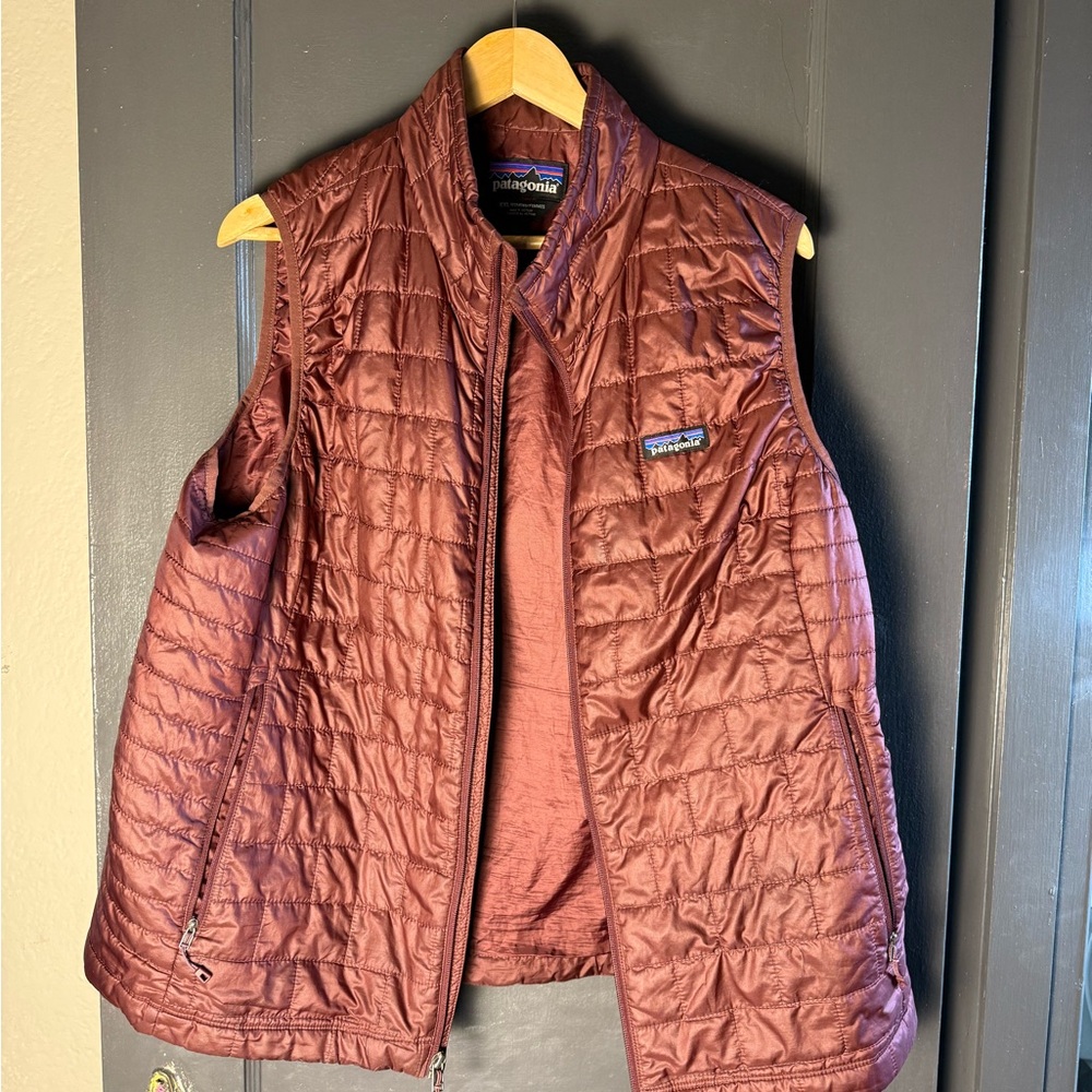 Patagonia Burgundy Quilted Vest